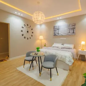 استوديو مودرن بدخول ذاتي * الرياض