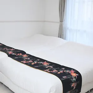 Urbansea 1 Maejima 2* Наха