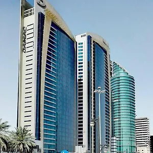 استوديو راقي في برج داماك Cozy In Damac By *