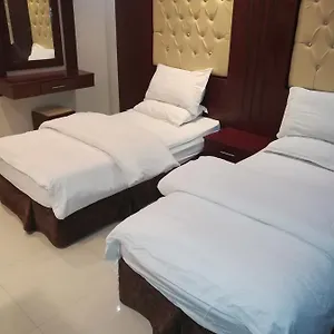 Manam Al Khaleej *