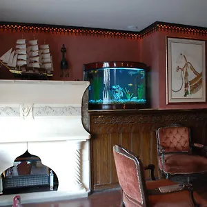 Hotel Al Hamra 2*