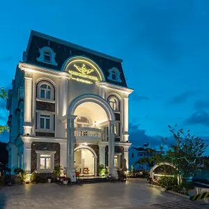 Minh Chien Hotell