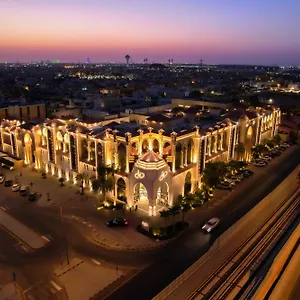 Hotel Madareem 4*