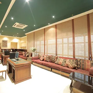 فندق White Palace 4*