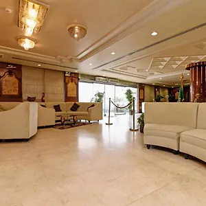 Отель Elaf Alhamra